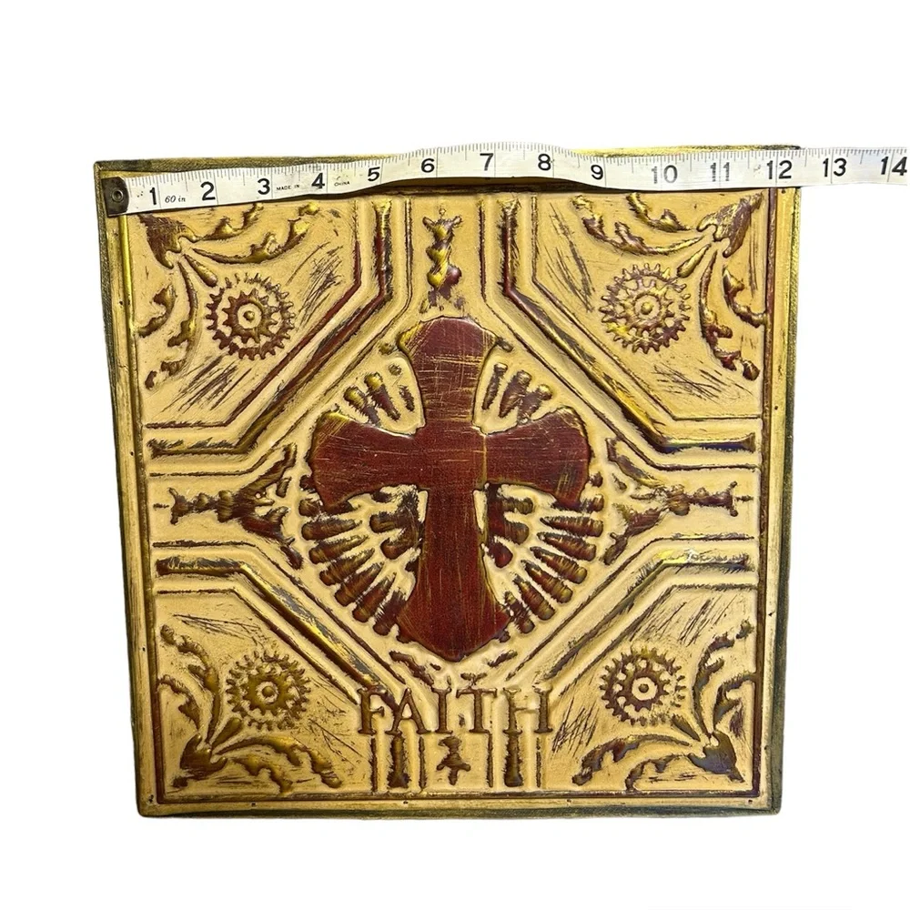 Rustic “Faith” Metal Decor - Picture 3 of 8